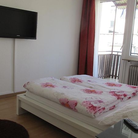 Apartments Mayen Luaran gambar