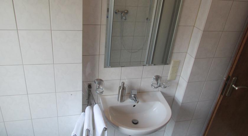Apartments Mayen Bilik gambar