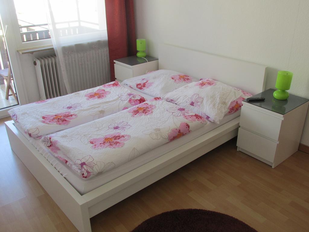 Apartments Mayen Luaran gambar